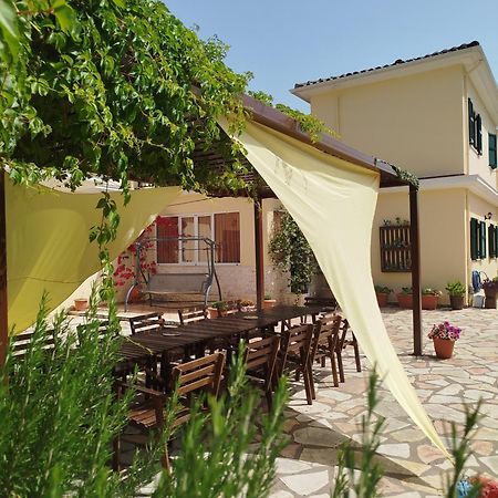 Riverside Αpartments Vasiliki  Luaran gambar