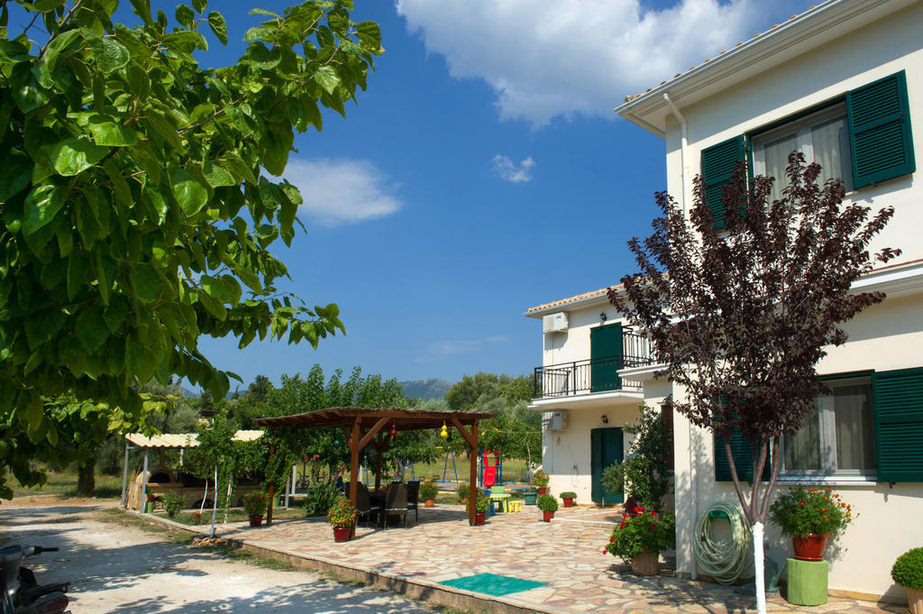 Riverside Αpartments Vasiliki  Luaran gambar